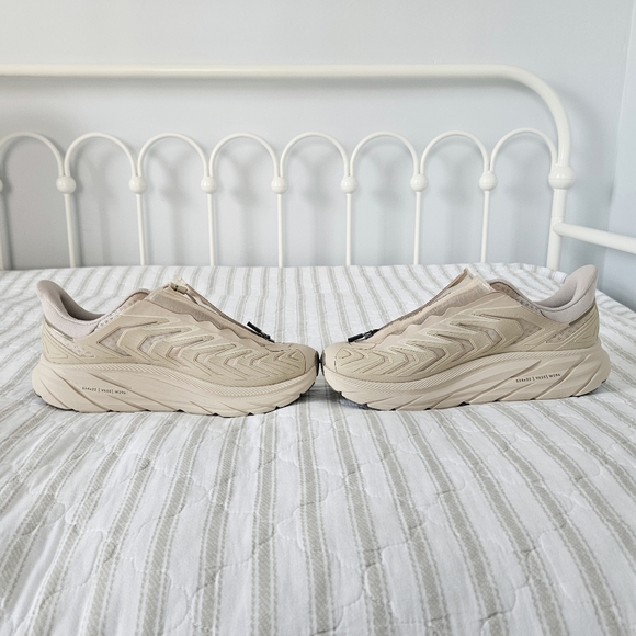 NWOT | HOKA ONE ONE Project Clifton Zip-Up Sneakers in 'Shifting Sand Dune' - Picture 5 of 10